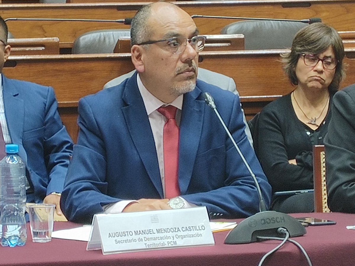 Comisión de Descentralización tweet media