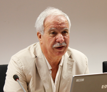 Desde el <a href="/esomi_udc/">esomi_udc</a> , queremos expresar nuestro más profundo pesar por el fallecimiento de Julio Carabaña.
Su legado académico y humano permanecerá siempre entre nosotros como inspiración y guía para las futuras generaciones.  DEP, Julio 🖤