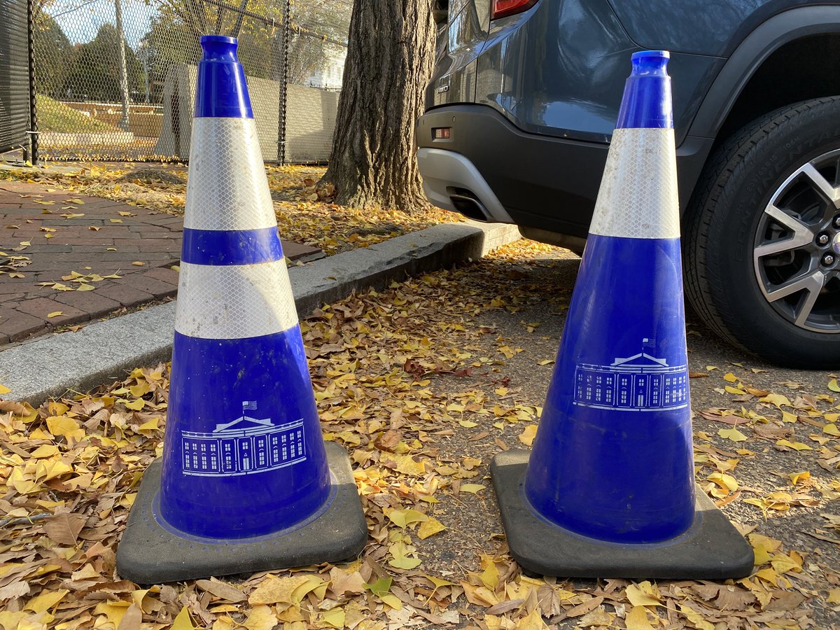 Kinda tempted to steal a few of these commemorative White House traffic cones.