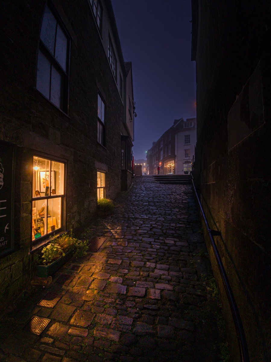 Louis du Mont tweet media