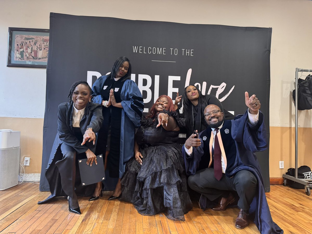JaleySjourney's tweet photo. With a heart full of gratitude, I stand as Reverend. Jalesha Bass, MDIv
Ordained at 25 called at 14. 

November 2nd marks a milestone, a commitment to serve, lead, and love in this sacred work  .

This journey has been nothing short of transformative. #PNBC 
With @doublelovenyc https://t.co/fQ1LQ4VdHC