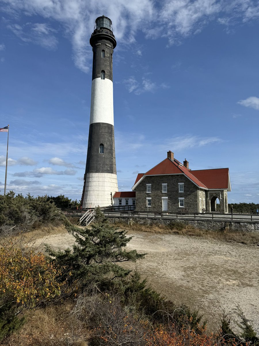Kelly Parson (@kparson304) on Twitter photo Field trip to the Fire Island Lighthouse did not disappoint. We learned about its history, lifesaving and climbed all 182 steps to the top. Outstanding views up there. #WIProud <a href="/AmandaHarvey04/">Amanda Harvey</a> <a href="/OquenockWI/">Oquenock Elementary School</a> Field trip to the Fire Island Lighthouse did not disappoint. We learned about its history, lifesaving and climbed all 182 steps to the top. Outstanding views up there. #WIProud <a href="/AmandaHarvey04/">Amanda Harvey</a> <a href="/OquenockWI/">Oquenock Elementary School</a>