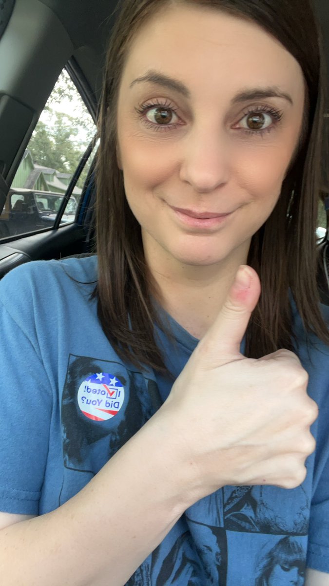 swiftietastic's tweet photo. #SwiftiesForKamala https://t.co/wu7VnCTPEY