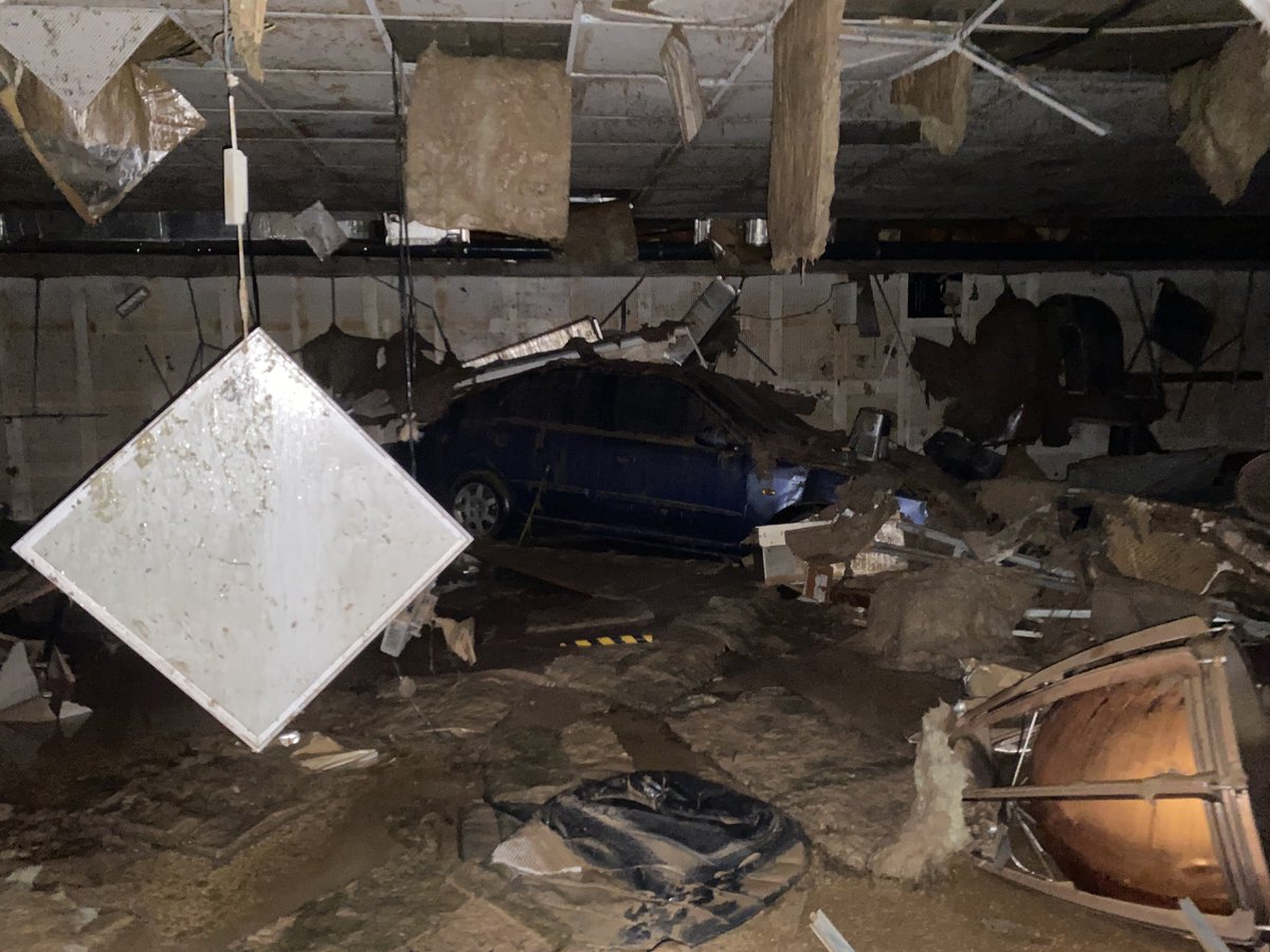 SMAlgemesi's tweet image. 🔴Necessitem la teua ajuda🔴

La riuada ha destruït MOLT del nostre material, perquè el nostre local era subterrani. Pianos, timbals i violoncels han estat 7 dies sota el fang, per això hem llançat aquesta campanya: Gofund.me/1d94bebe

Per favor,
🎷difón
❤️‍🩹col·labora