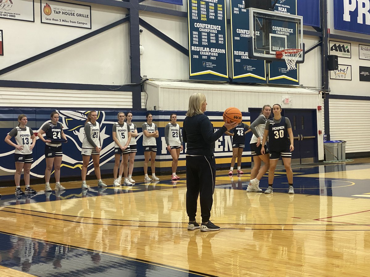 Asst Josh Clemens SNHU Head Coach Karen Pinkos, asst Elissa Chojnicki . Got to meet the team &amp; watch practice!