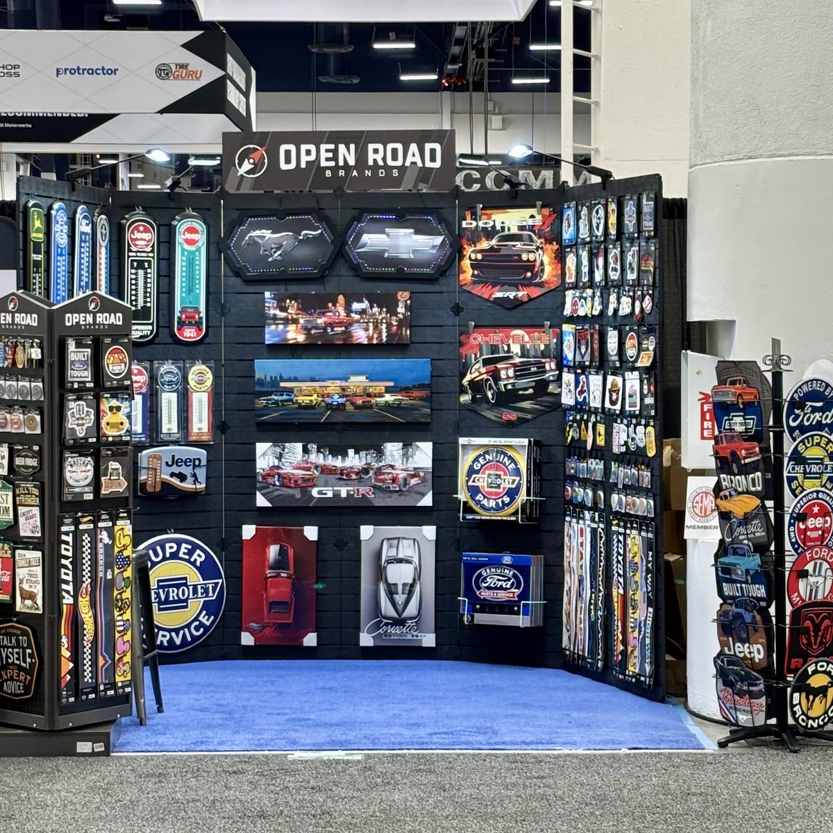 OpenRoadBrands's tweet photo. We're live at #SEMA2024! Let us help you navigate your next bestsellers—from home decor to iconic automotive art. Find us at Booth #11652! Driven by passion, designed for every space. #OpenRoadBrands https://t.co/kd9ZWk0Nal