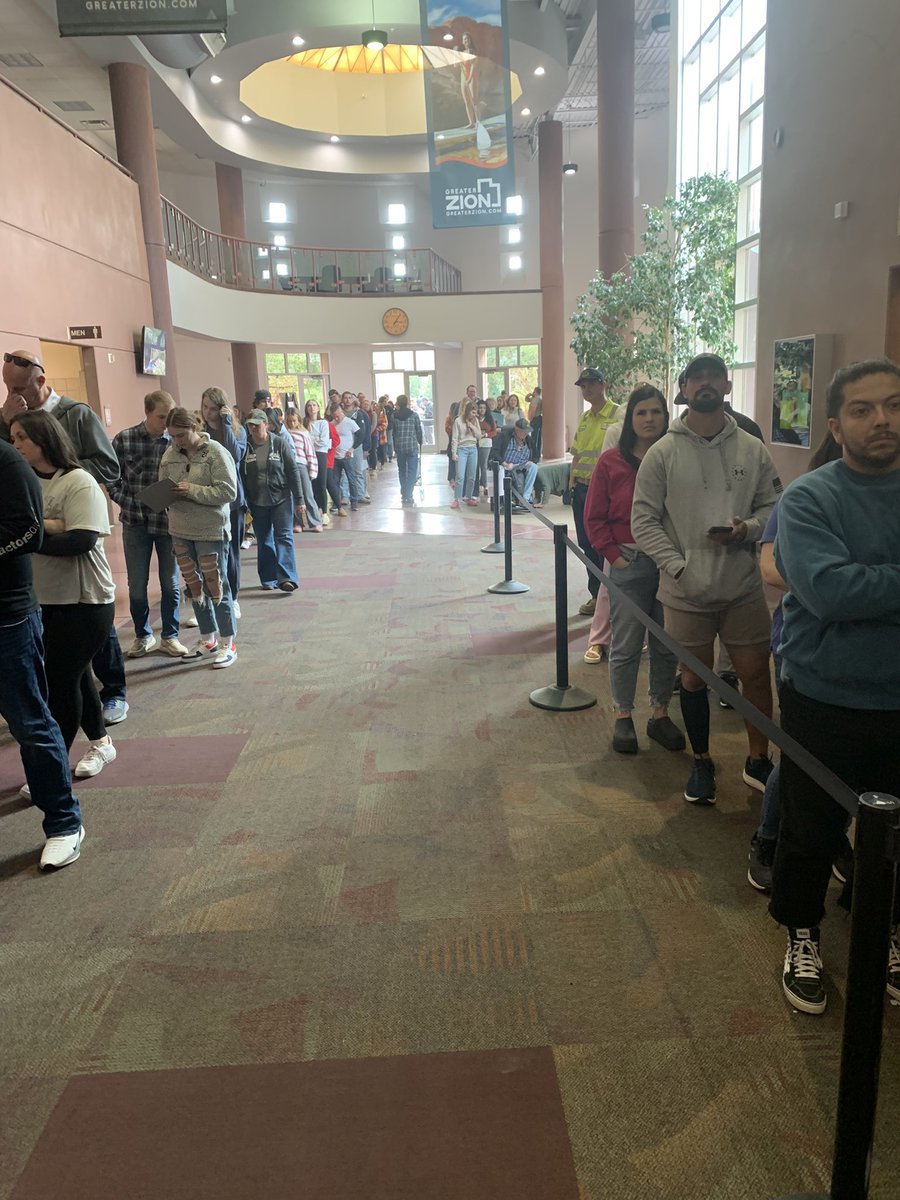 InDixie's tweet image. Now at @DixieCenter lines to Vote!