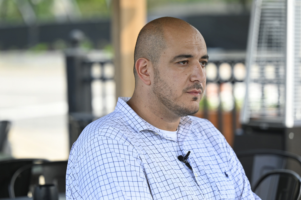 thehill's tweet photo. Co-founder of Uncommitted movement says he voted for Harris 

Follow along for live updates: https://t.co/l95Ilfhwuy https://t.co/8GIGy6Q4rB