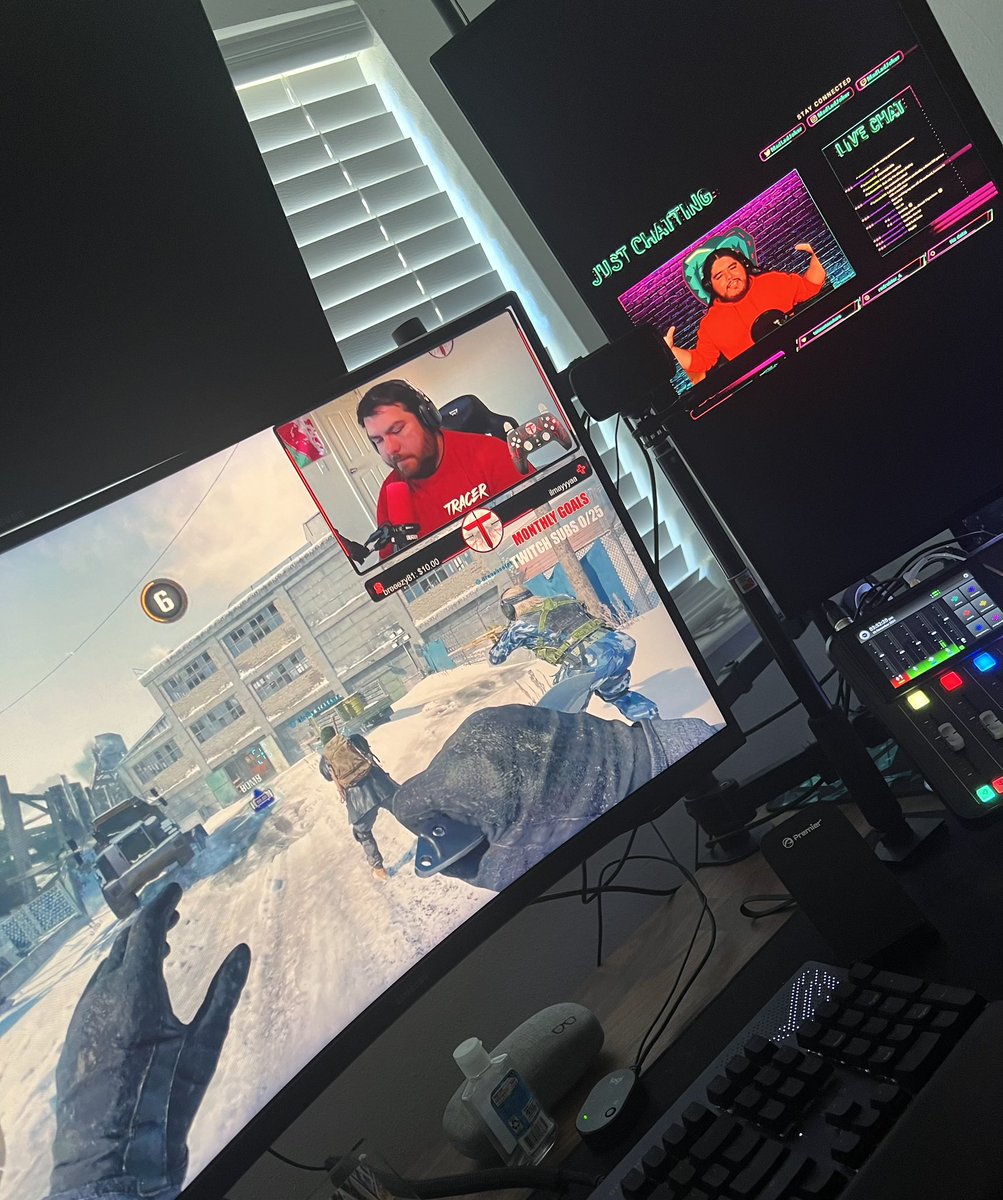 RedRaider_4's tweet photo. Watching two of the best streamers! Go check them out🔥@TracrrrTV @MadLadJoker https://t.co/YH1bF9XToO