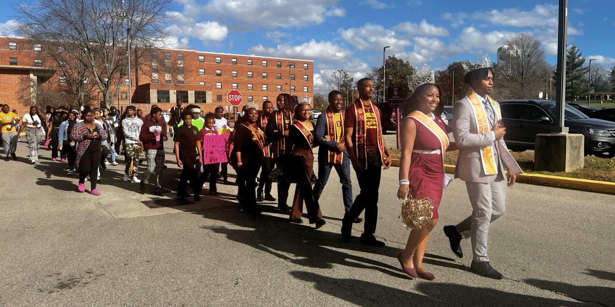 CentralState87's tweet photo. Today, Central State students marched to the polls with pride, joining Wilberforce University to make their voices heard in the 2024 Presidential Election!
Read more about this inspiring day 👉🏾 https://t.co/9m8LhSZgpJ
#centralstate87 #ohiohbcu #electionday24 #Vote2024 https://t.co/HYCoRK1xbN