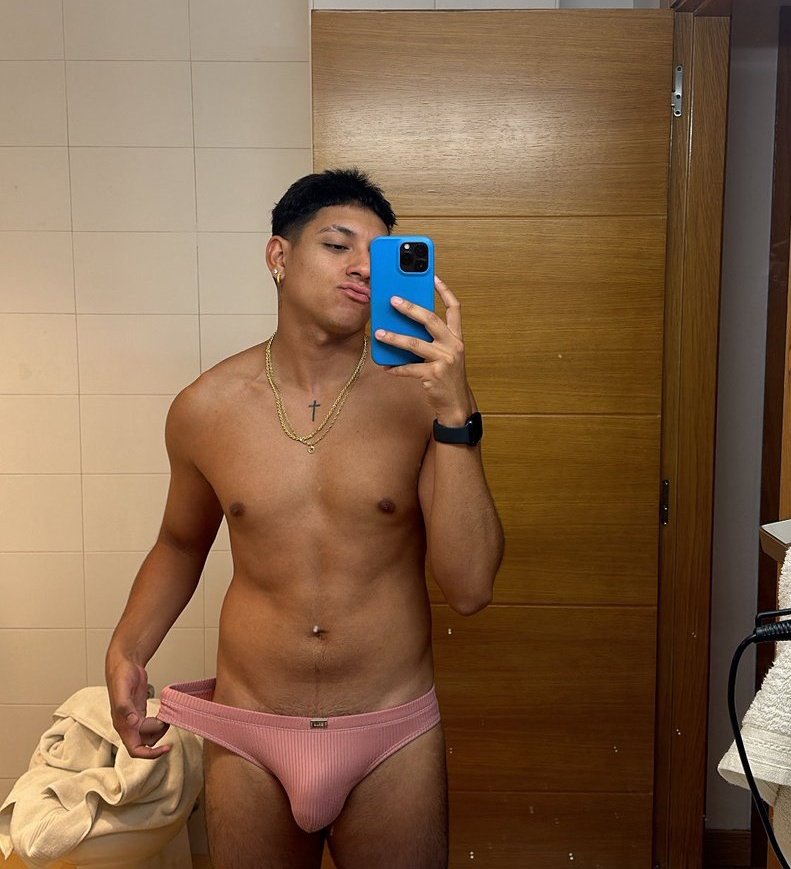 sextapeTyP's tweet photo. Ven a dejarme ese paquete a la casa🫦🤤😈 https://t.co/YBsYgNtoqc