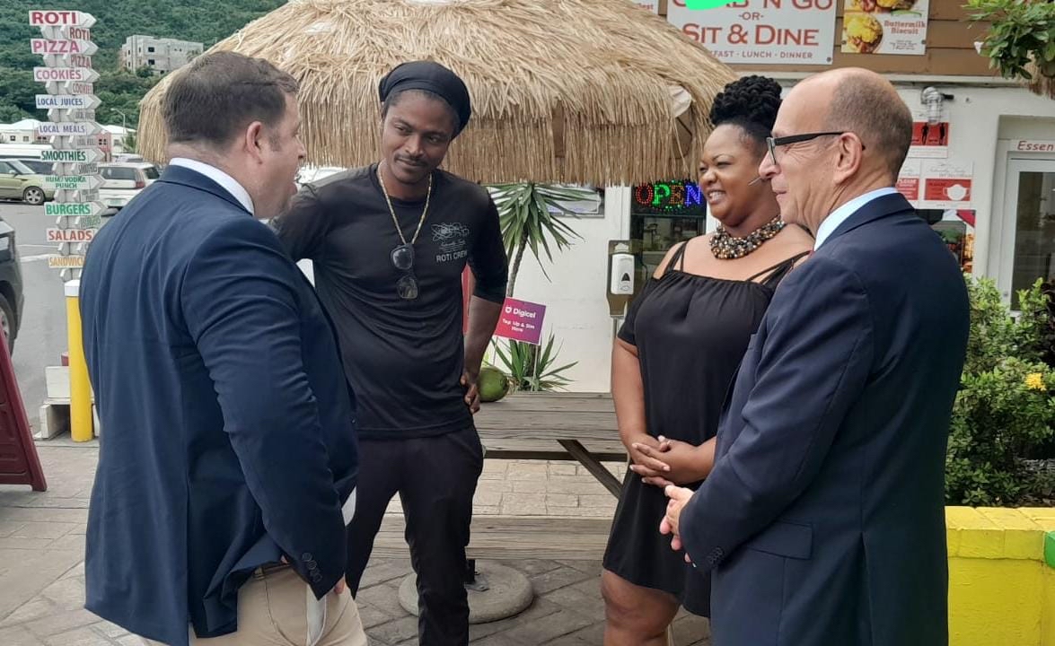 Day 2 of the O.T’s Minister’s visit to BVI: intro with the Opposition then security updates from the Acting Police Commissioner and DPP. Stop in and chat with local shop and restaurant owners, before lunch with the financial services industry and meetings with Perm Secs 😅🇬🇧🌟🇻🇬