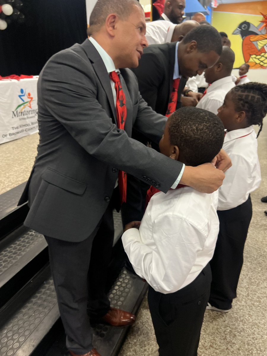 Antonio Burgess,Ed.S (@aburgessedu) on Twitter photo Congratulations to our newly inducted <a href="/5000RoleBCPS/">5000RoleModelsBCPS</a> at <a href="/orioleelem/">Oriole Elementary</a> on your induction ceremony. Thank you SBM Holnes, principal Blue <a href="/PrincipalLLopez/">Linda L. Lopez</a> Site Director Smith, staff and community. <a href="/BcpsSto/">BCPS School Transformation Office</a> <a href="/browardschools/">Broward Schools</a> <a href="/JodiWash1/">Jodi Washington, Ph.D.</a> <a href="/LLMS_Vikings/">Lauderdale Lakes Middle School</a> <a href="/BoydAndersonHS/">Boyd Anderson HS</a> <a href="/LLakes_WeCare/">Lauderdale Lakes FL</a> Congratulations to our newly inducted <a href="/5000RoleBCPS/">5000RoleModelsBCPS</a> at <a href="/orioleelem/">Oriole Elementary</a> on your induction ceremony. Thank you SBM Holnes, principal Blue <a href="/PrincipalLLopez/">Linda L. Lopez</a> Site Director Smith, staff and community. <a href="/BcpsSto/">BCPS School Transformation Office</a> <a href="/browardschools/">Broward Schools</a> <a href="/JodiWash1/">Jodi Washington, Ph.D.</a> <a href="/LLMS_Vikings/">Lauderdale Lakes Middle School</a> <a href="/BoydAndersonHS/">Boyd Anderson HS</a> <a href="/LLakes_WeCare/">Lauderdale Lakes FL</a>