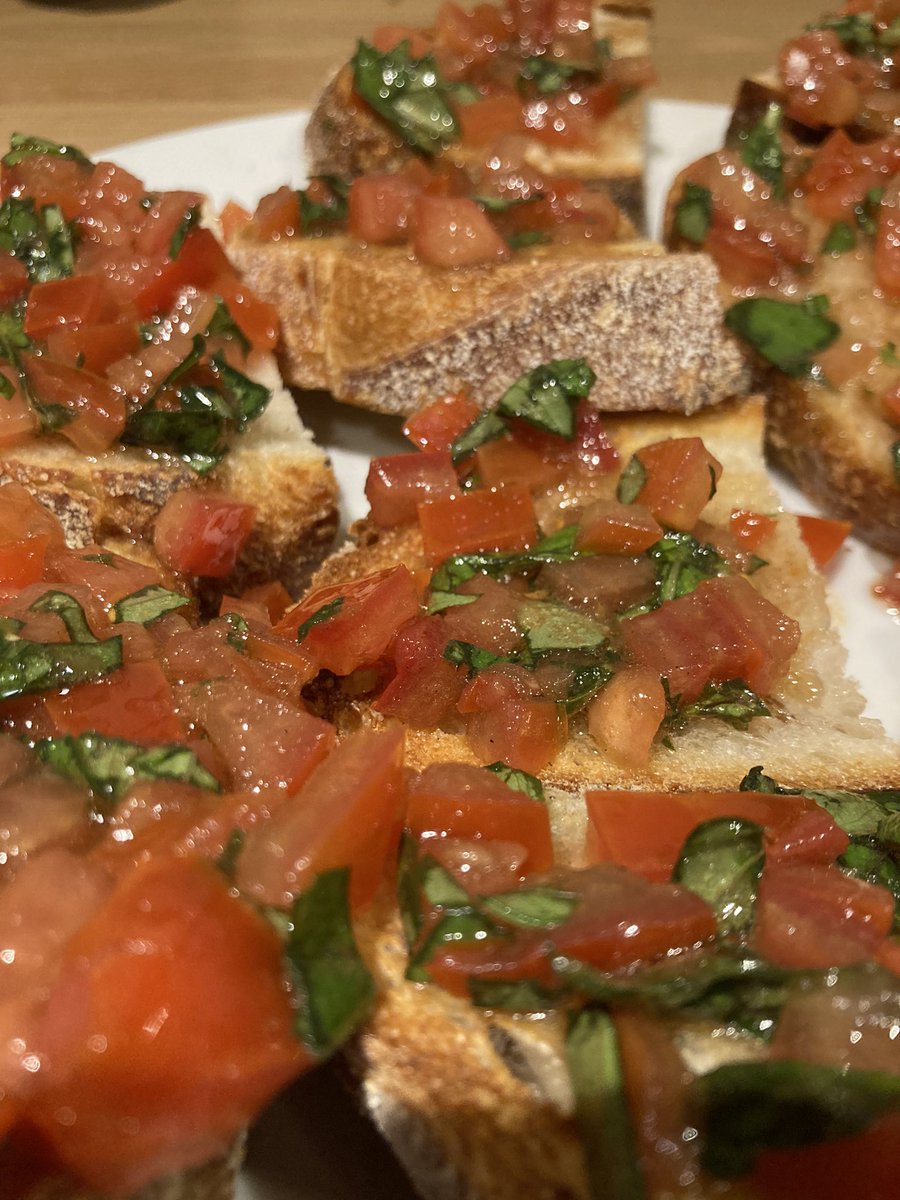 Morrison House tweet media