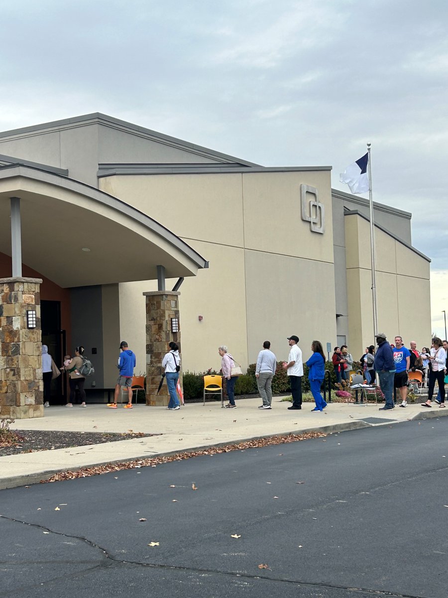 wrtv's tweet photo. Voting lines stay steady in Hamilton County as voters cast their ballots. There is over a two-hour wait at Northview Church in Fishers. 🗳 How long did you have to wait in line? 

Stay up to date on WRTV’s live Election Day blog: https://t.co/goB2O9ItUv https://t.co/Xo8oobinXh