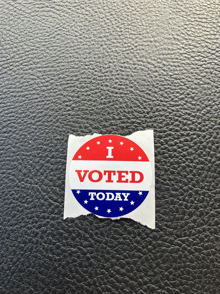 DrakeAdam's tweet photo. Does it count if you don’t post a picture of the sticker? https://t.co/fqXTOuuoGT