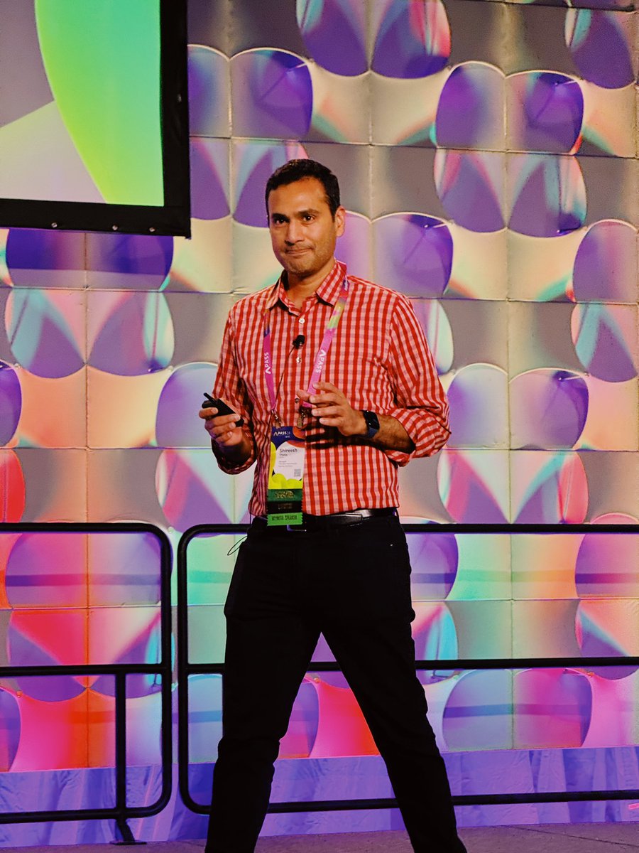 This week the #PASSDataSummit is happening in Seattle—and there will be #PostgreSQL talks in addition to all the SQL Server content. And in <a href="/ShireeshThota/">Shireesh Thota</a>’s Microsoft keynote on Wed 06 Nov, <a href="/clairegiordano/">Claire Giordano ✨</a> will give a demo of AI performance in Azure Database for PostgreSQL too!