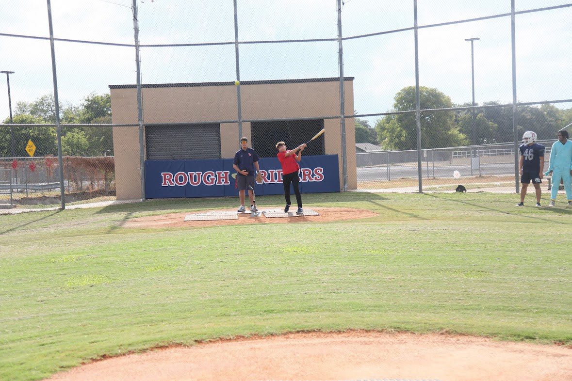 Roosevelt Baseball tweet media