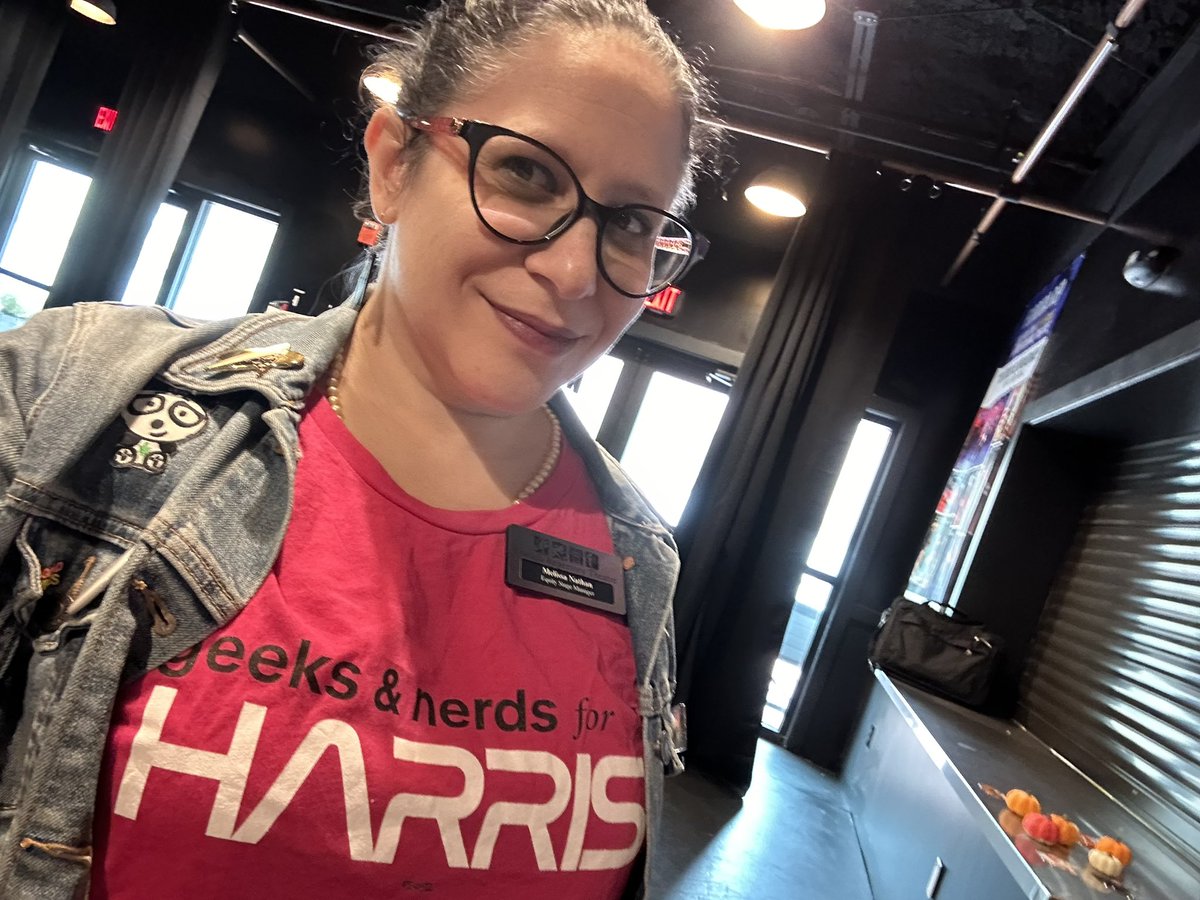 MelissaANathan's tweet image. No rest for the weary! First rehearsal for The Murder of  Roger Ackroyd at Florida Rep!

#stagemanagerlife 
#ackroydmurder
#floridarep