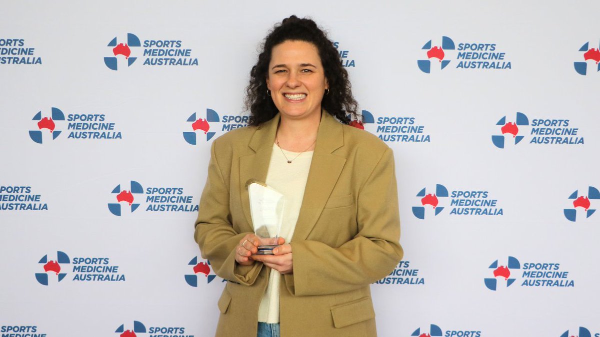 Congratulations to Melissa Haberfield for winning the Wendy Ey Award for Best Paper on Women in Sport at #SMAACSEP2024. Her winning paper - "Women’s rehabilitation following anterior cruciate ligament reconstruction - what factors should be considered? A concept mapping approach"