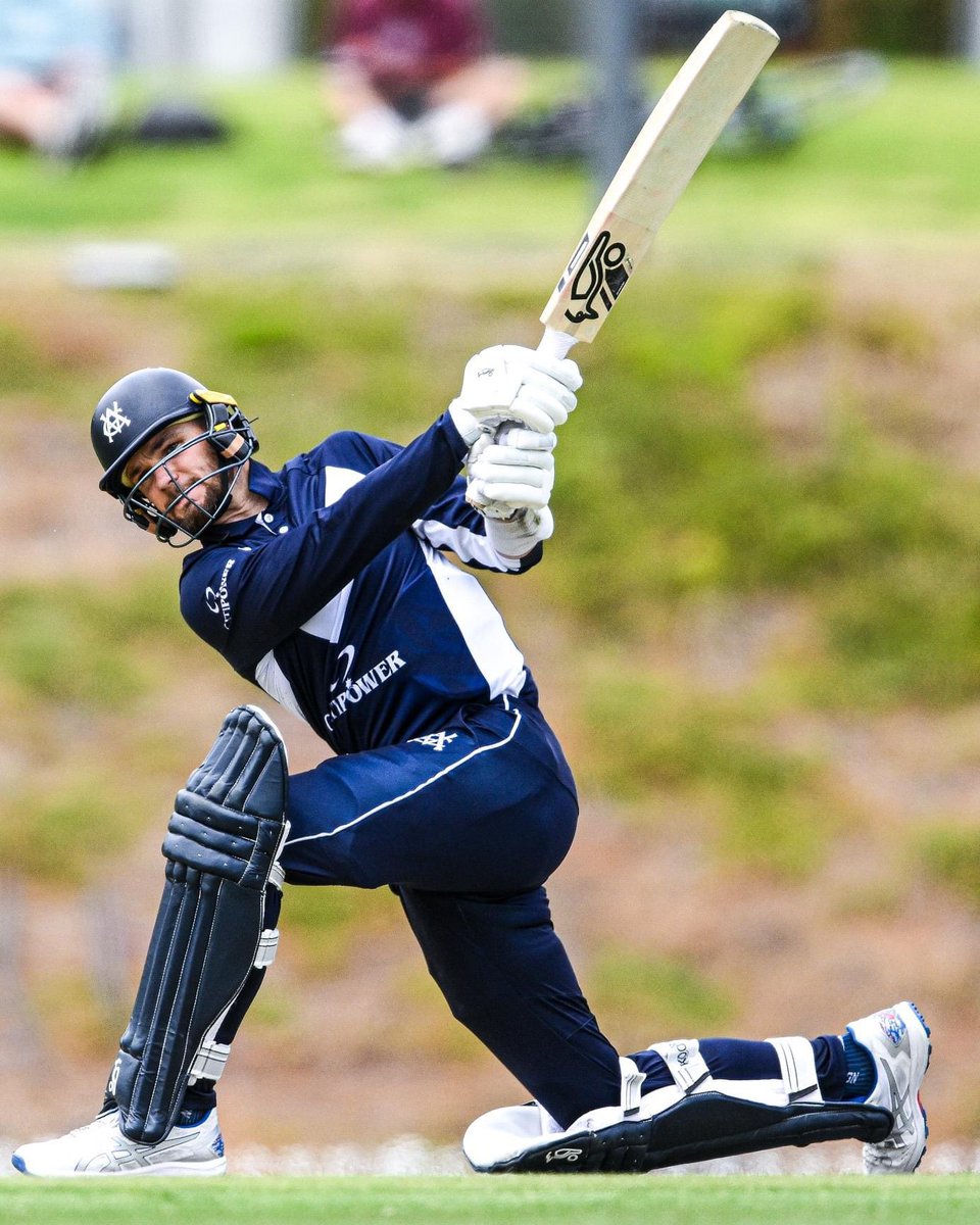 VicStateCricket's tweet photo. An outstanding 112-run partnership by Peter Handscomb and Jono Merlo gets us to 7/286 after 50 overs ✊🏻 #vicsdoitbetter https://t.co/FYMlDlTsmO