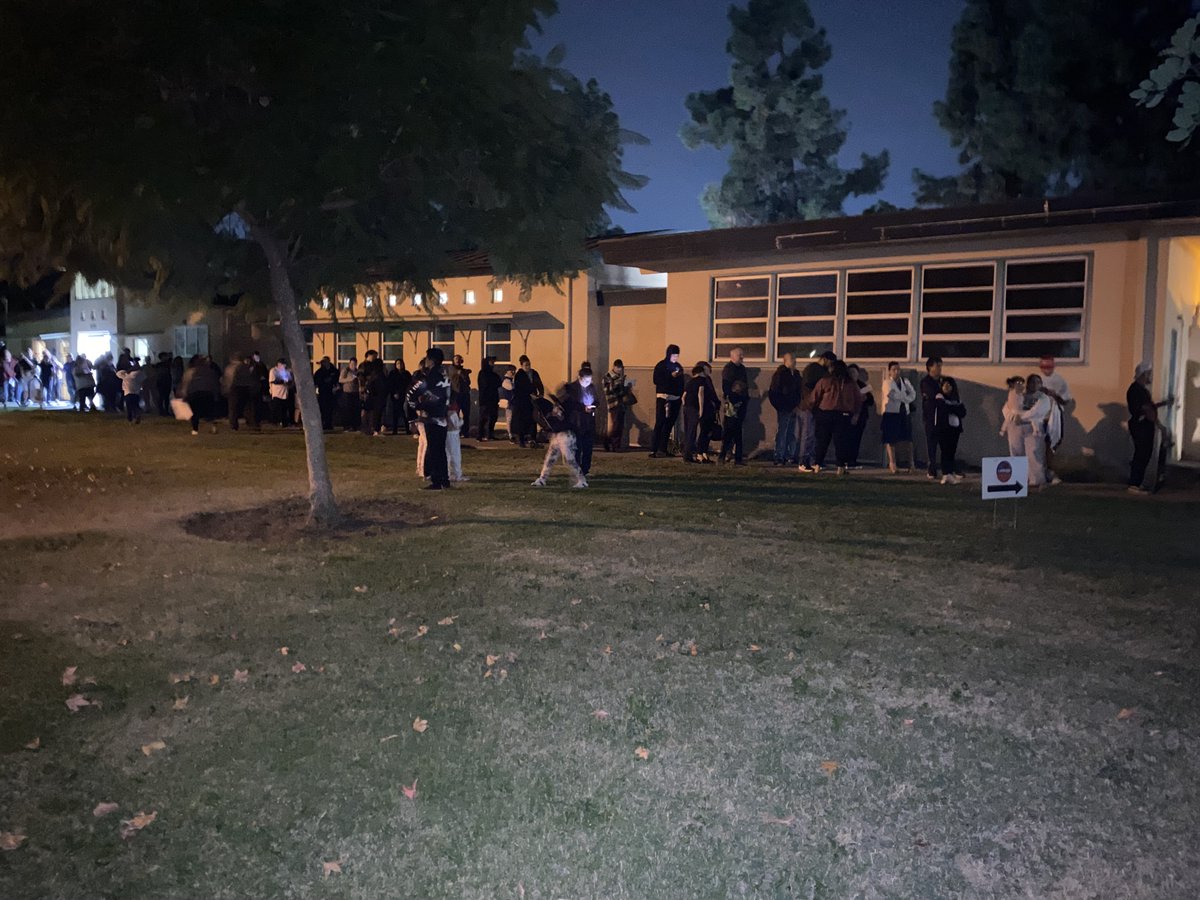 PizzaToThePolls's tweet image. Azusa, CA get ready! 🍕 10 pizzas are rolling to 5525 N Lark Ellen Ave #DemocracyIsDelicious #Election2024