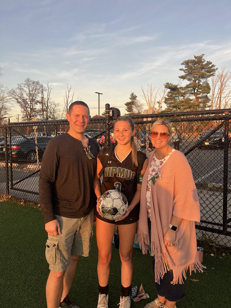 SarahCM80's tweet photo. With the undeniable assistance of her sister &amp; teammates, Kyah was able to set the Nipmuc school scoring record tonight, earning herself another game ball. Couldn’t be happier for this team &amp; their continued success.👏🏼@MontanoKyah @MontanoAnya @NipmucGVS @NipmucAD https://t.co/RNULgYuYre