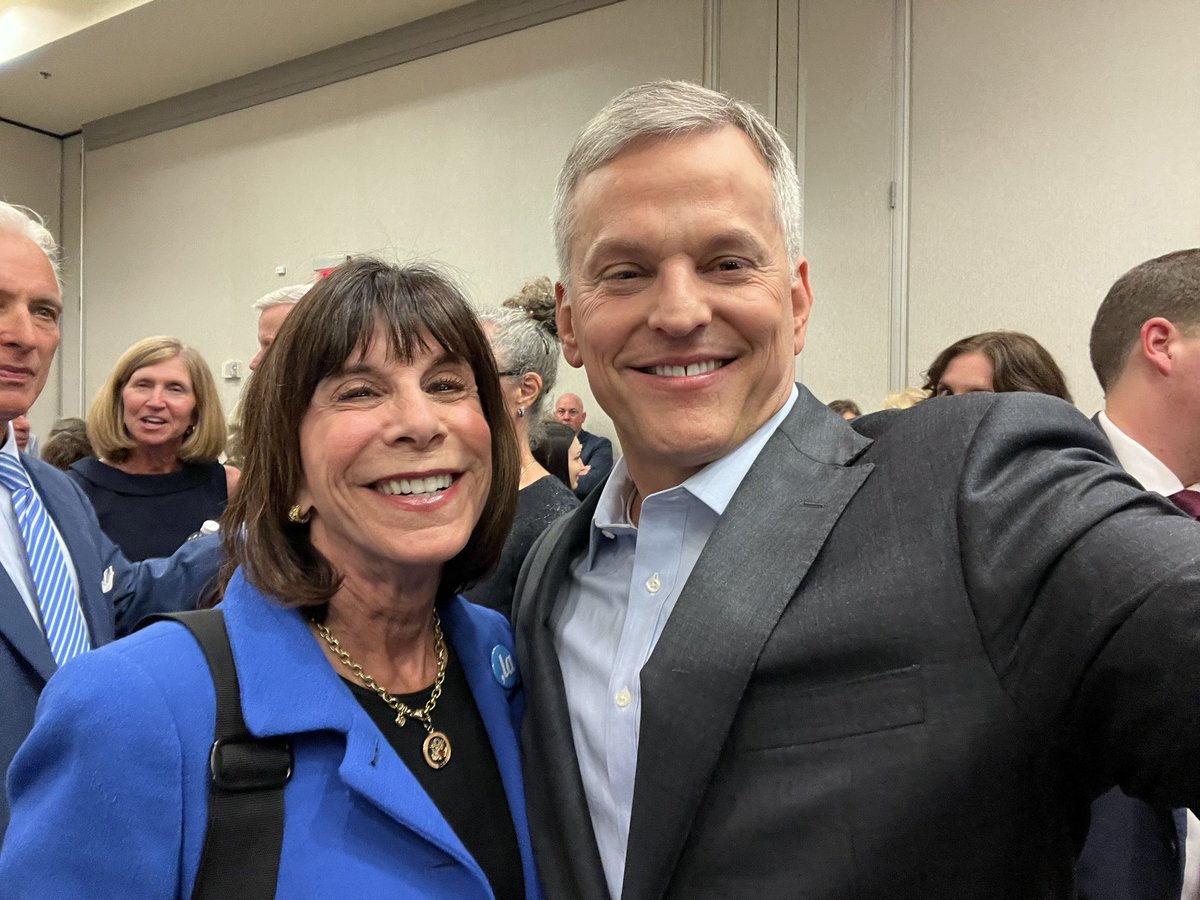 KathyManningNC's tweet photo. Congrats to my friend @JoshStein_, the next Governor of North Carolina!
 
Josh has been an incredibly effective AG for our state. As Governor, he will work every day for a better future for NC and for all North Carolinians. https://t.co/RWECUeh1kb