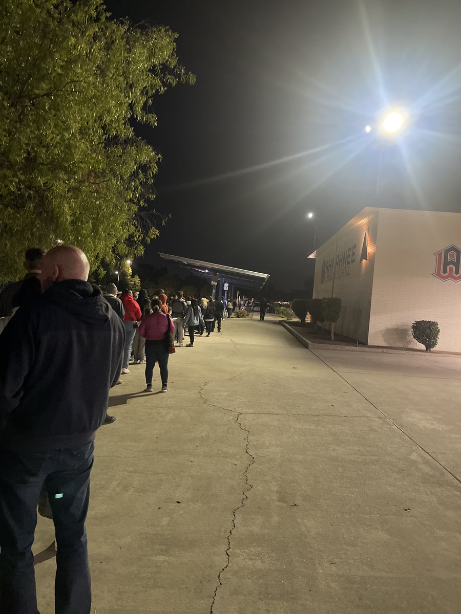PizzaToThePolls's tweet image. Fresno, CA 8 pizzas are headed to 1127 E Escalon Ave #DemocracyIsDelicious #Election2024