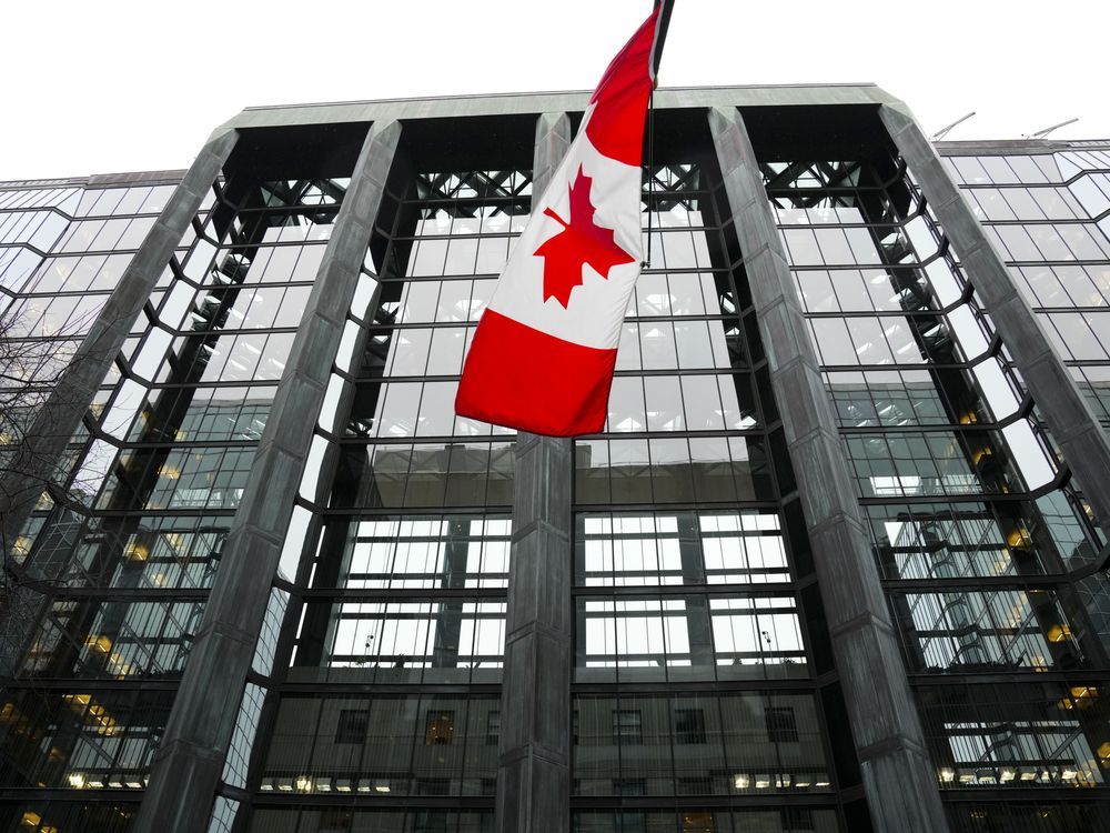 nationalpost's tweet image. Central bank considered smaller rate cut in October before settling on half point reduction nationalpost.com/news/canada/bo…