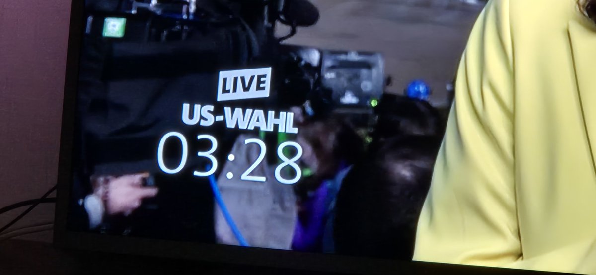 Eigentlich wollte ich doch schlafen.... habe ein 4 und ein 8 Jahre altes Dejavue 🙈
#USAElection2024 
#HarrisForPOTUS