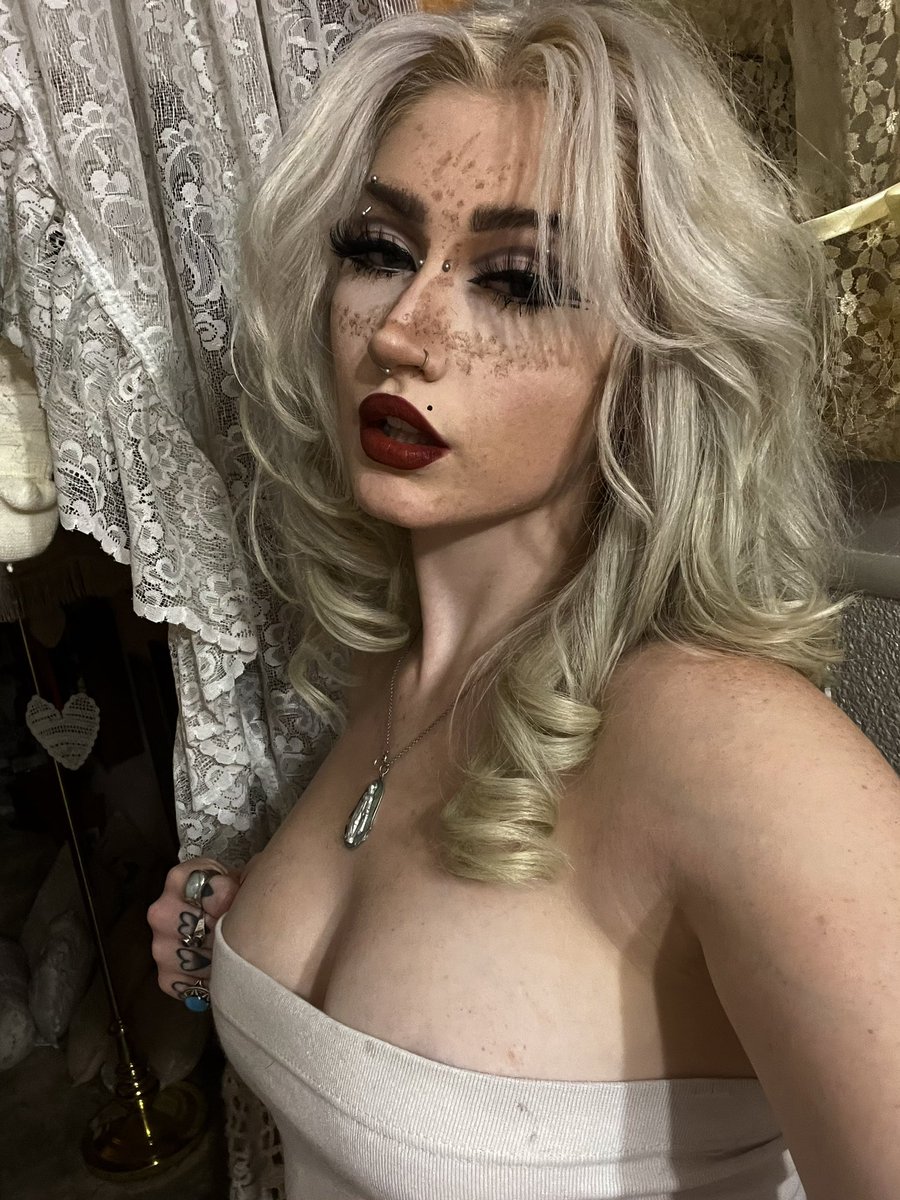 🌀🌀🌀 #Onlyfans #dancer #blonde #alt #tattoos