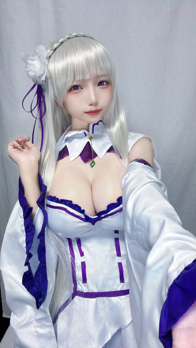 今日18:30-コスプレ配信する〜

多分エミリアたんです( *´艸`) https://t.co/wM6mIFxyMg