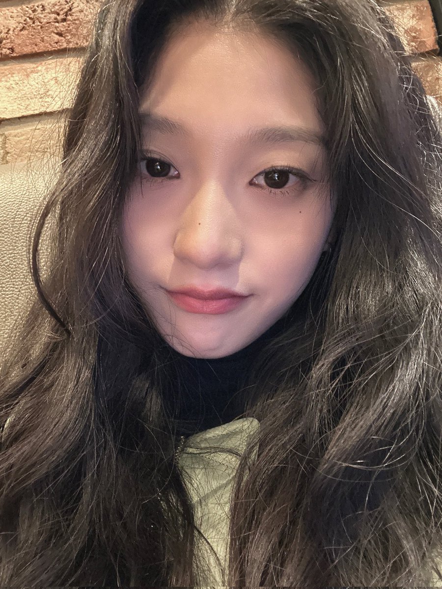fromis_9 file 🍀 tweet media
