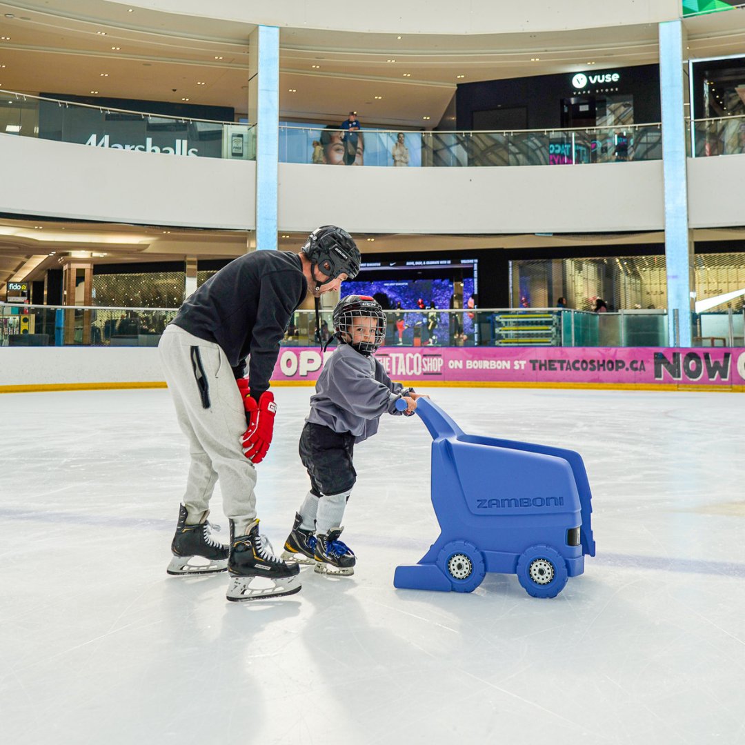 Official_WEM's tweet photo. Training wheels for the ice! Skate trainers are making it easy to build confidence and have fun at the Ice Palace! 💙⛸️ #ExploreWEM #MyWEMMyWay https://t.co/8476FJrBty