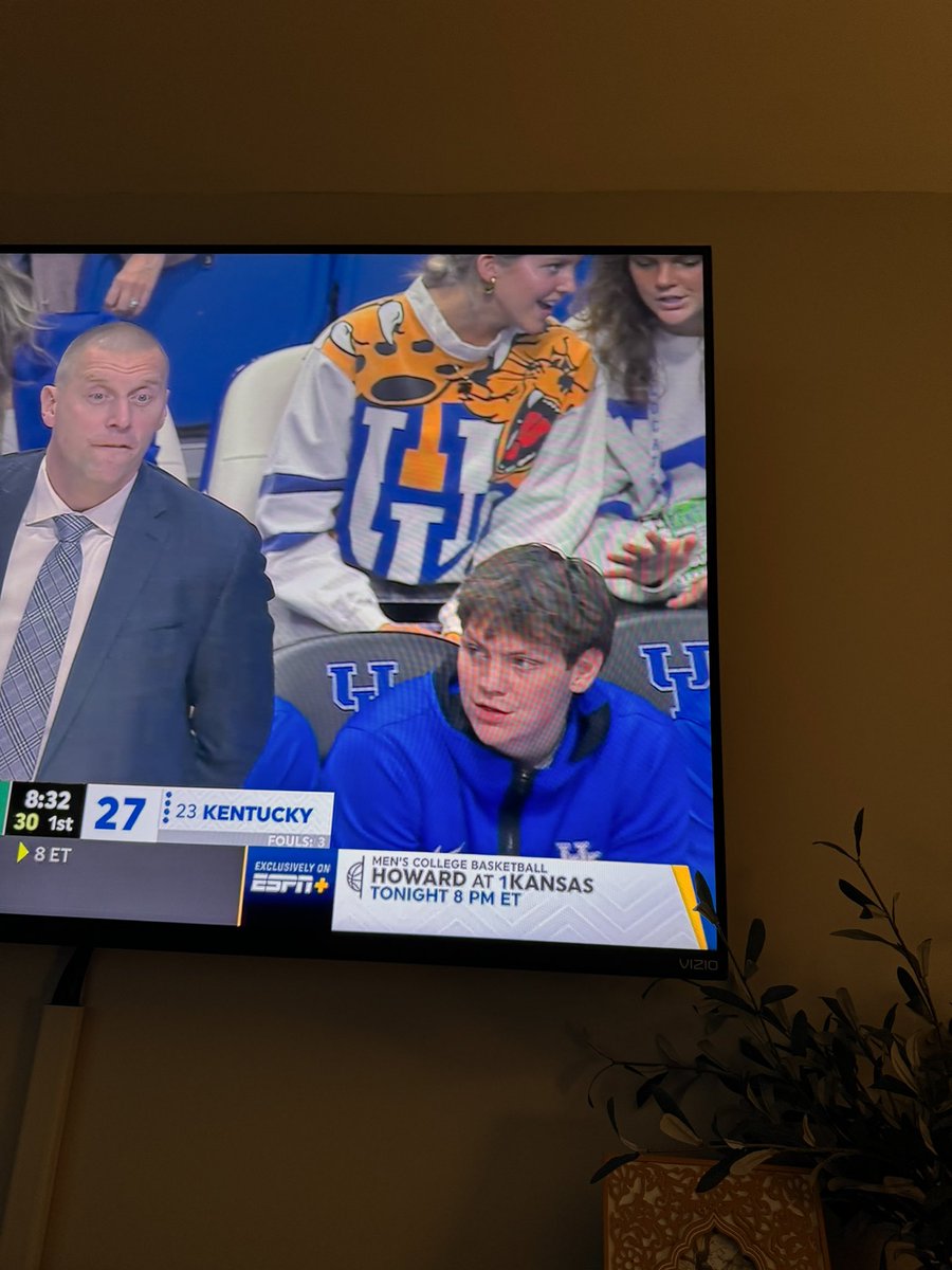 Erin Miller tweet media