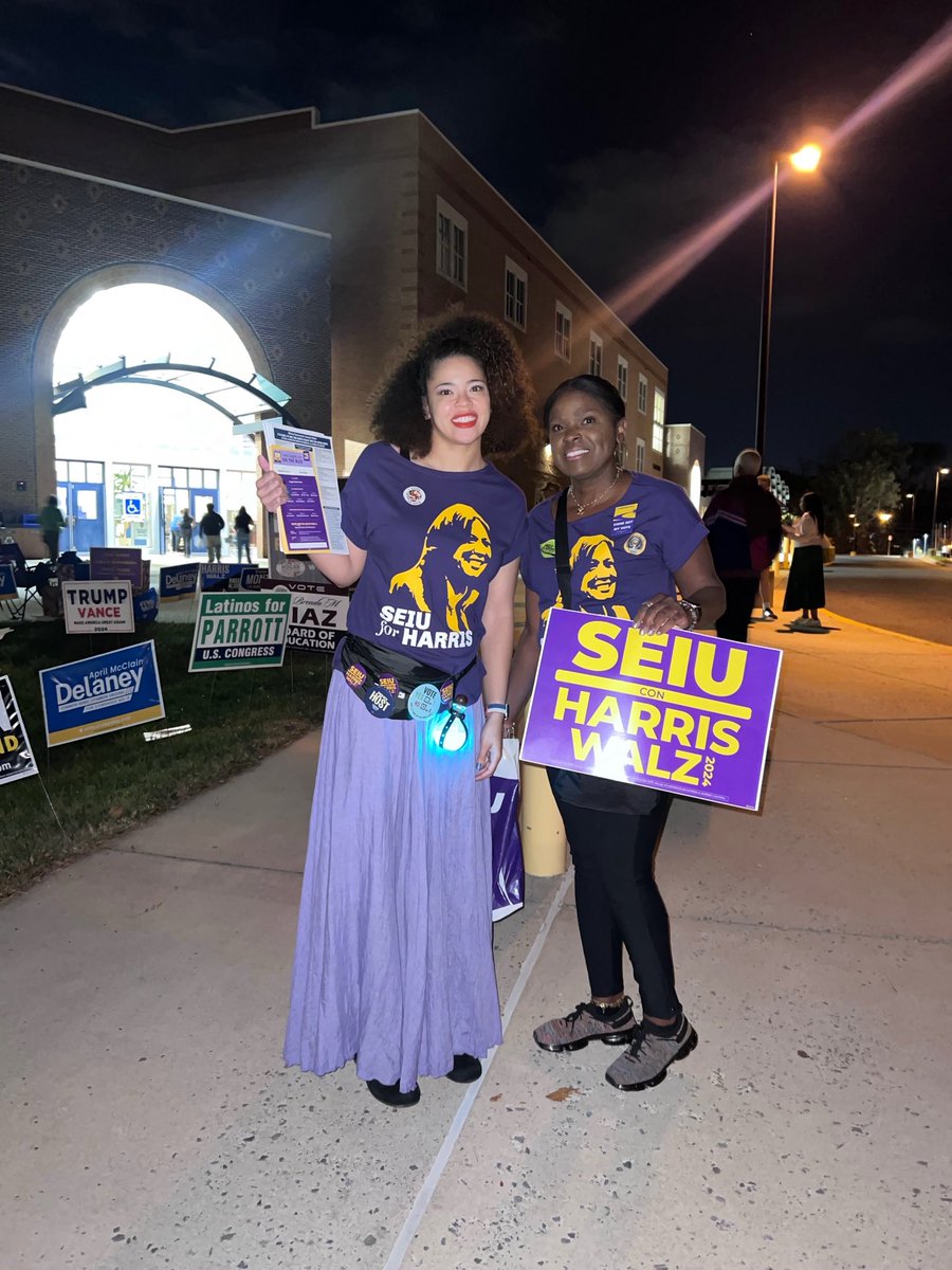 Thank you to ⁦<a href="/SEIU/">SEIU</a>⁩ Local 500 members Lorena Warren and Dr. Soyini Richards for passing out the SEIU Bus Ballot at the polls in Gaithersburg! 🗳️💪 Reminder: polls in MD are open until 8 pm—make your voice heard! #Seiuvotes #Vote