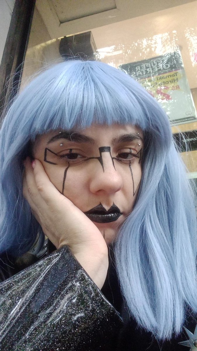 espectrocinza's tweet image. Observem Donald Trump e Elon Musk (dois homens que, juntos, têm 17 filhos com 6 mulheres diferentes) pregarem sobre famílias tradicionais. Agora imagine se fosse uma mulher.

Na verdade podia ser uma mulher progressista e mesmo assim veríamos um inferno acontecer na vida dela.