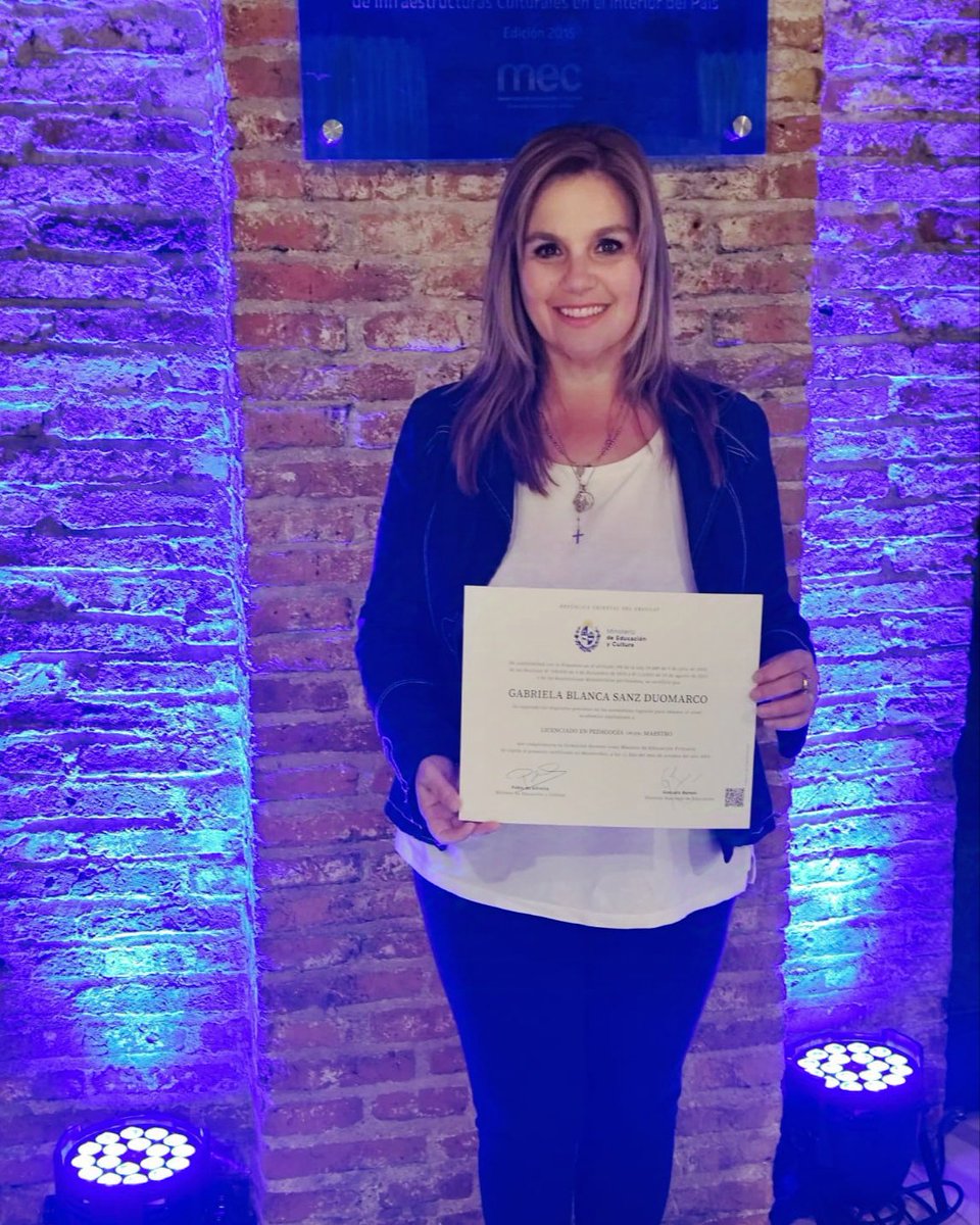 GabrielaSanzD's tweet photo. Soy Licenciada en Pedagogía!  😃 https://t.co/IoMP7P2ldW