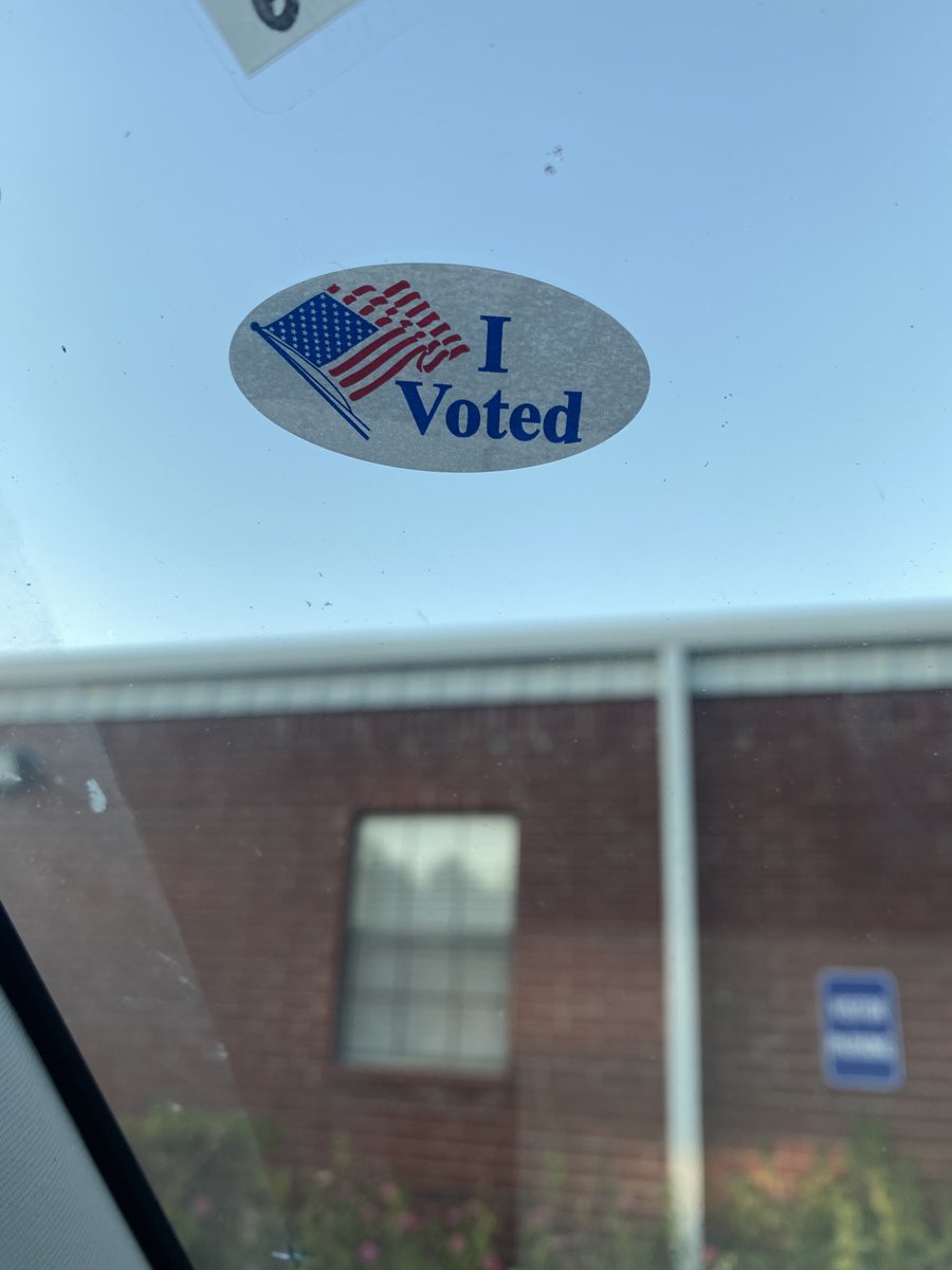 SuzieQuackers2's tweet image. #GarbageDay 👇👇👇👇