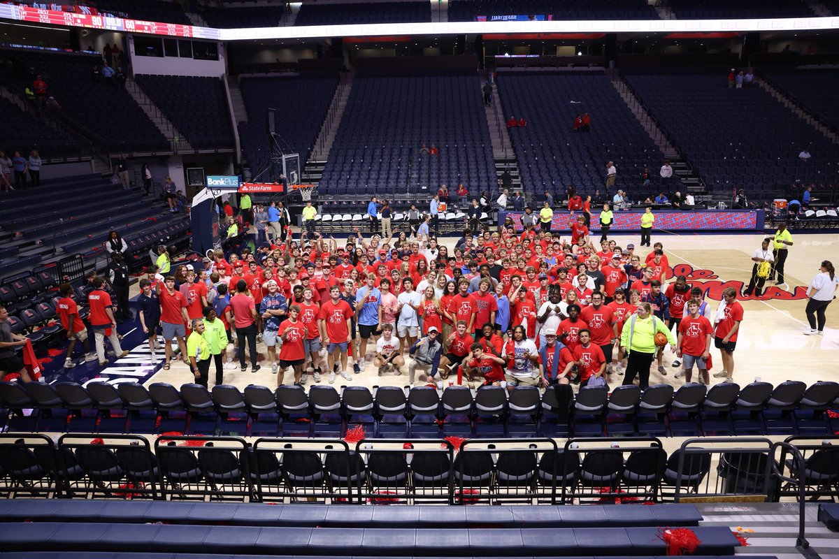 Thank You Ole Miss STUDENTS. Club Red 🔥 last night. Let’s do it again 6pm Friday. #HottyToddy