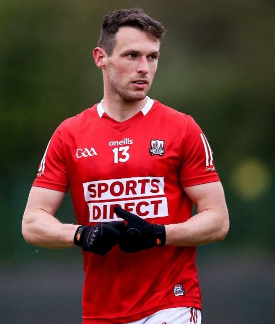 🧵<a href="/CarberyRangers/">Carbery Rangers GAA</a> would like to acknowledge &amp; congratulate, on his retirement from <a href="/OfficialCorkGAA/">Cork GAA</a>  Senior Footballers, the huge contribution <a href="/Johnor92/">John O Rourke</a> has made to Cork Senior Football since he made his Senior Championship debut v Limerick in 2013 . John O was also a Cork Minor