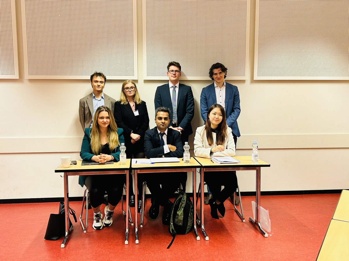 Had the privilege of arbitrating the Round of 16 and others at the FDI Moot’s Global Rounds held in Berlin.

It would be amiss to not acknowledge with pride that the moot this year witnessed an all-Indian teams’ final.

Proud to be associated with the moot since nearly 10 years.