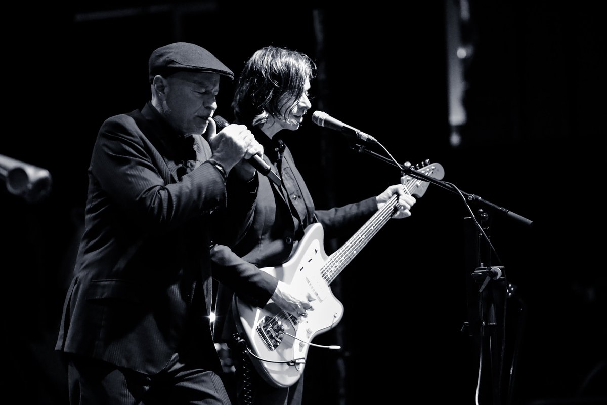 <a href="/glidemag/">Glide Magazine</a>'s review of our <a href="/roselandpdx/">Roseland Theater</a> concert in Portland by Neil Ferguson <a href="/musicjournzo/">Neil Ferguson</a>.
Photo credit: <a href="/ChristieGoodwin/">Christie Goodwin</a>
glidemagazine.com/307375/the-the…

#THETHE #MattJohnson #Ensouled #WorldTour #LiveMusic #review #GlideMagazine #MattJohnsonTheThe #ThisIsTheDay