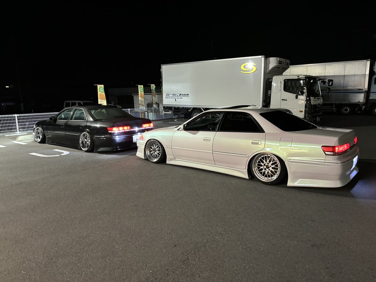 なるき tweet media