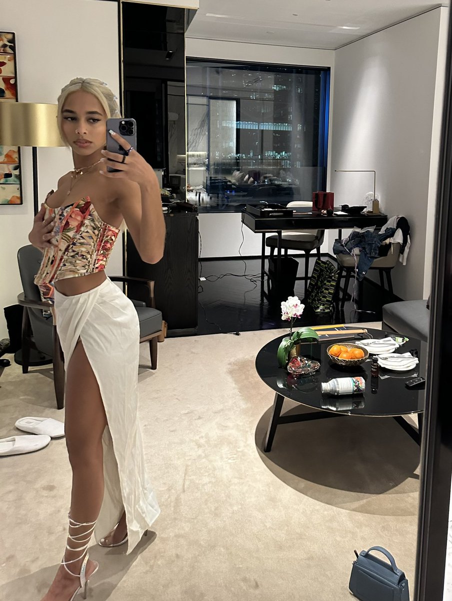 GUYS ITS MY MFKN BIRTHDAY