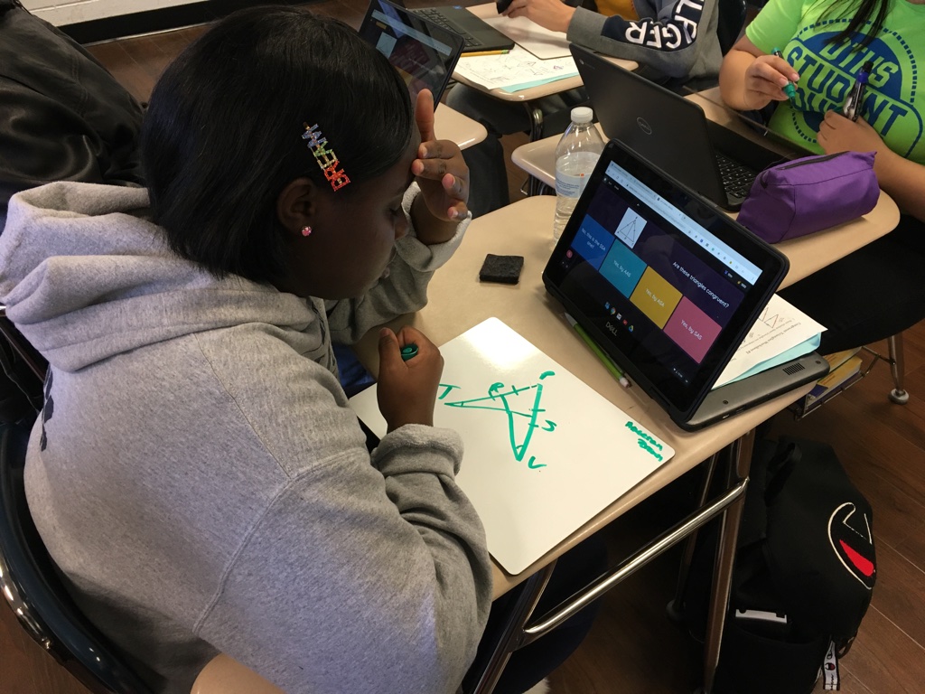 Catlin_Tucker's tweet image. Meaningful Technology Integration in Math: Ideas for Designing Online Stations  

👉 bit.ly/3WlORM1   

#math #mathchat