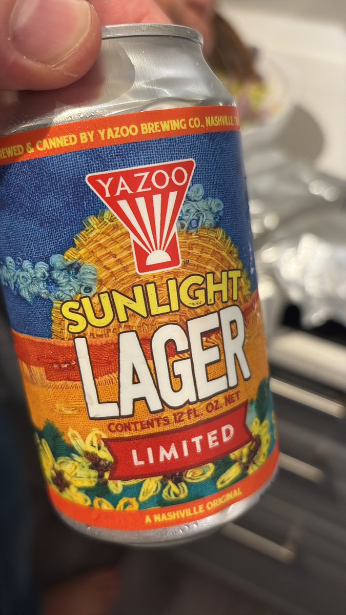 SeanTheBeerGuy's tweet photo. Starting light #drinkcheck https://t.co/MCEDnYeqUd