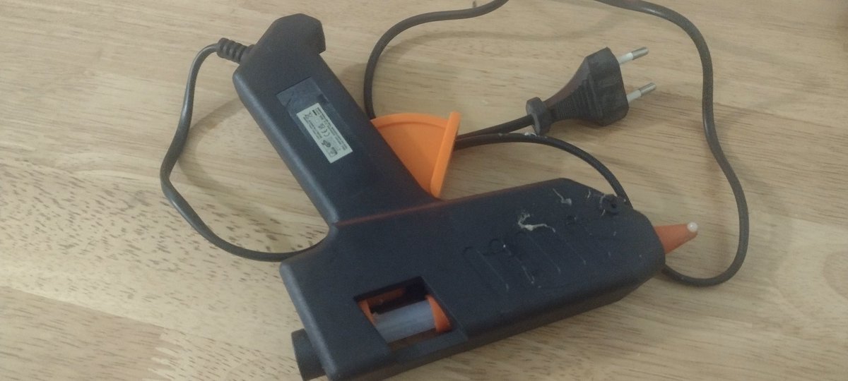 Mike Makers tweet media