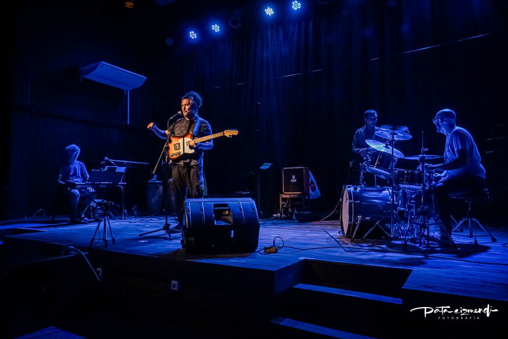 maticajazz's tweet photo. @mmateauda @maticajazz 🎼 en San Luis Jazz 🎸🥁🎸🪘🎹
📷 @pataeizmendi
#jazzmusic #Jazz #guitar #bass #drums 
#musicauruguaya https://t.co/lrDhq16Eik